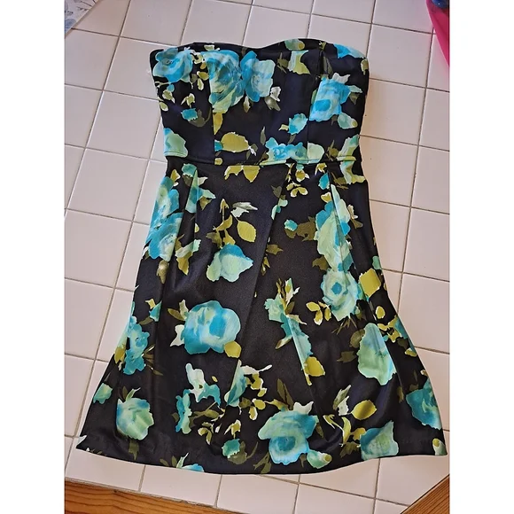 Trixxi | Dresses | Trixxi Strapless Floral Dress Mini Party Dress Size 9  Sweetheart | Poshmark